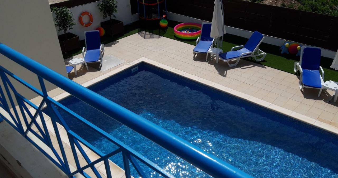 "Fun In The Sun" Villa 페이야 외부 사진